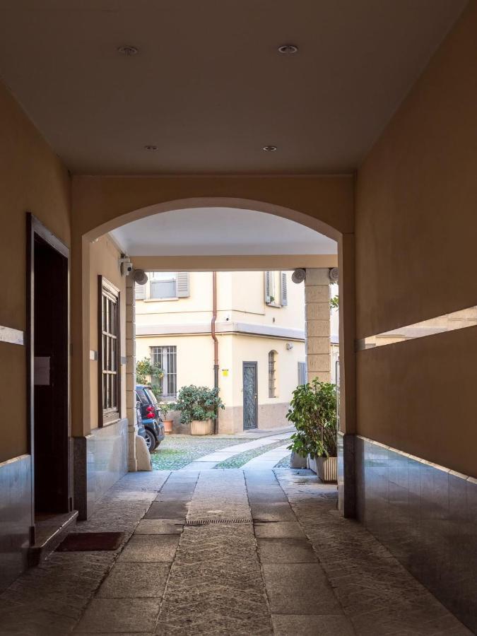The Best Rent - Studio Nearby Sant'Agostino Metro Mailand Exterior foto